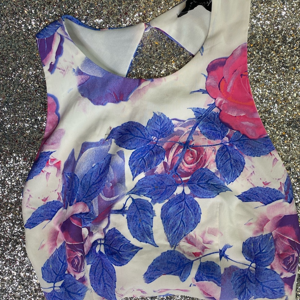Floral crop top